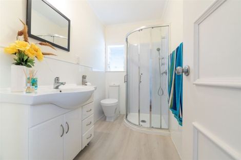 Photo of property in 12a Rosier Road, Glen Eden, Auckland, 0602