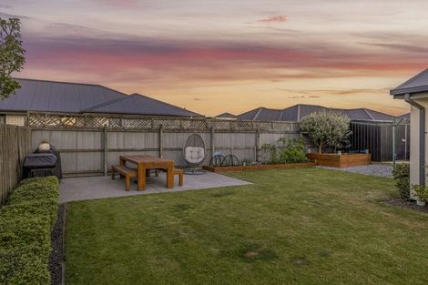 Photo of property in 64 Wattle Drive, New Brighton, Christchurch, 8083