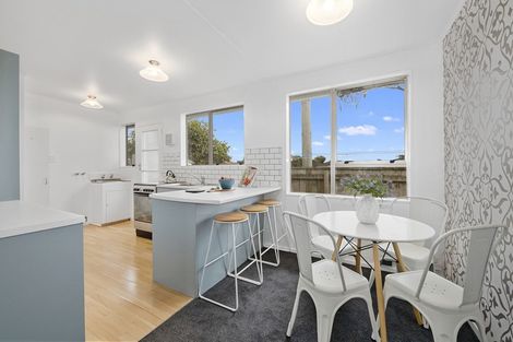 Photo of property in 51b Brook Street, Waterloo, Lower Hutt, 5011