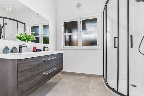 Photo of property in 40 Shirley Avenue, Papakura, 2110