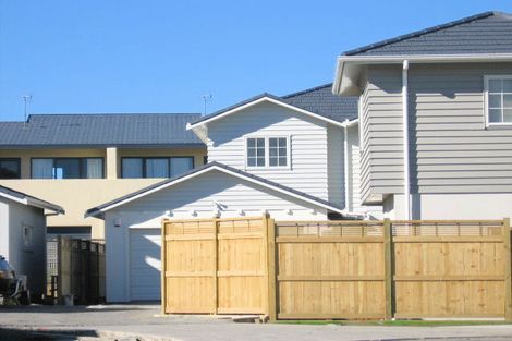 Photo of property in 40 Mulvaney Crescent, Henderson, Auckland, 0612