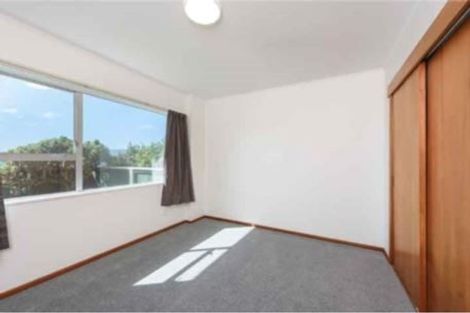 Photo of property in 73 Marine Parade, Seatoun, Wellington, 6022