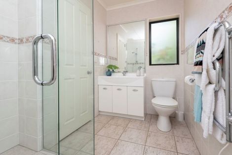 Photo of property in 49 Moore Street, Howick, Auckland, 2014