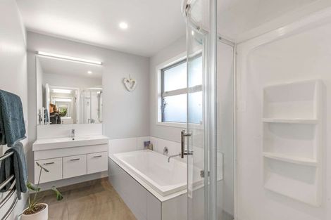 Photo of property in 26 Katania Heights, Brightwater, 7022