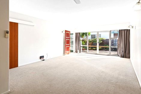 Photo of property in 41 Fairway Drive, Te Kamo, Whangarei, 0112