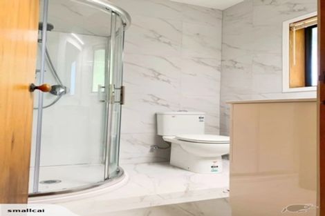 Photo of property in 555b East Coast Road, Browns Bay, Auckland, 0630