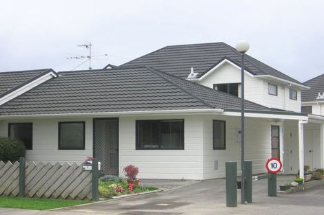 Photo of property in 1/26 Mason Street, Moera, Lower Hutt, 5010