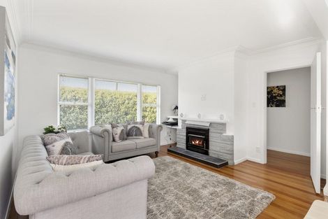 Photo of property in 140 Clevedon Road, Papakura, 2110