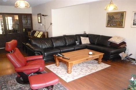 Photo of property in 11 Regency Crescent, Redwood, Christchurch, 8051