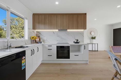 Photo of property in 7 Damian Way, Weymouth, Auckland, 2103