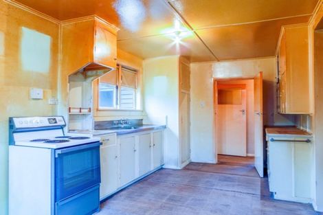 Photo of property in 17 Tawa Street, Edgecumbe, 3120