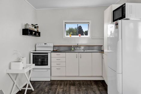 Photo of property in 63 Brois Street, Frankleigh Park, New Plymouth, 4310