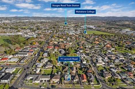 Photo of property in 71 Larnoch Road, Henderson, Auckland, 0610
