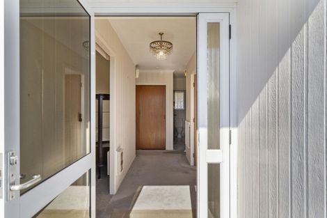 Photo of property in 2/19 Darnell Street, Fitzroy, New Plymouth, 4312