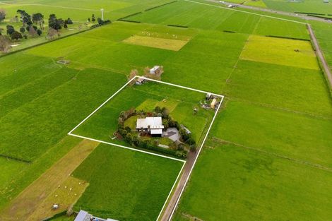 Photo of property in 82 Mawhitiwhiti Road, Normanby, Hawera, 4675