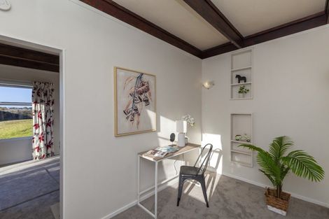 Photo of property in 6 Rewa Road, Raumati Beach, Paraparaumu, 5032