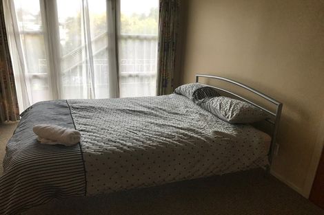 Photo of property in 16 Kelvin Place, Hamilton East, Hamilton, 3216