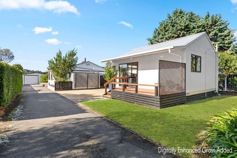 Photo of property in 55 Bedford Avenue, Gonville, Whanganui, 4501