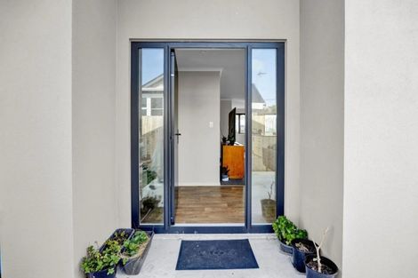 Photo of property in 377a Waihi Road, Normanby, Hawera, 4614