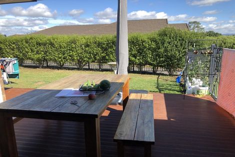 Photo of property in 14 Te Ironui Place, Huntington, Hamilton, 3210