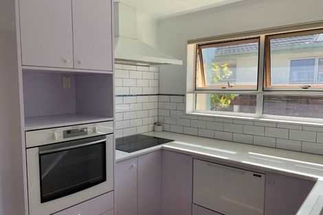 Photo of property in 17 Puketapu Road, Taradale, Napier, 4112