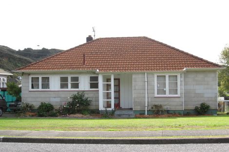 Photo of property in 12 Judd Crescent, Naenae, Lower Hutt, 5011