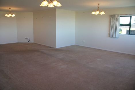 Photo of property in 46 Arahiwi Grove, Tirohanga, Lower Hutt, 5010
