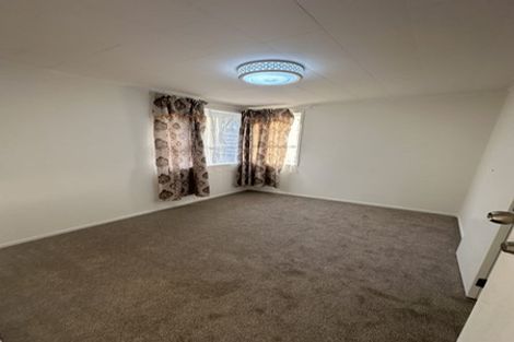 Photo of property in 12 Ennis Avenue, Pakuranga Heights, Auckland, 2010