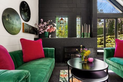 Photo of property in 15 Muritai Crescent, Havelock North, 4130