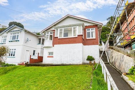 Photo of property in 27 Buckingham Street, Melrose, Wellington, 6023