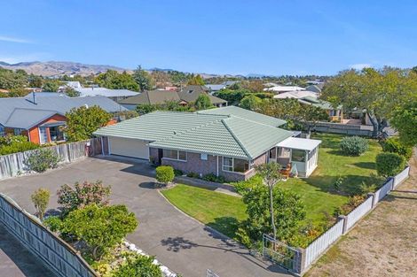 Photo of property in 33 Karina Crescent, Redwoodtown, Blenheim, 7201