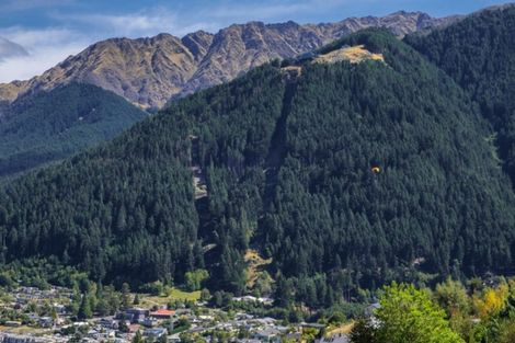 Photo of property in 4 Manchester Place, Queenstown, 9300