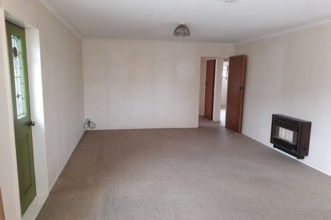 Photo of property in 2 Edgecombe Court, Roslyn, Palmerston North, 4414