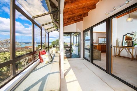 Photo of property in 56 Cockle Bay Road, Cockle Bay, Auckland, 2014