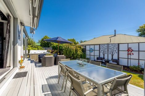 Photo of property in 8 Neale Avenue, Stoke, Nelson, 7011