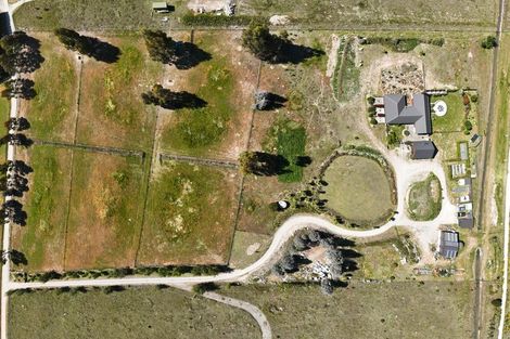 Photo of property in 22 Grayburn Lane, Albert Town, Wanaka, 9382