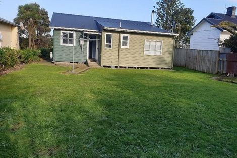 Photo of property in 4 Middlesex Street, Patea, 4520