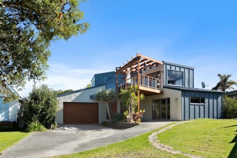 Photo of property in 3a Sea Crest Place, Bowentown, Katikati, 3177