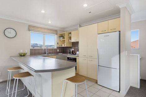 Photo of property in 20a Bowes Crescent, Strathmore Park, Wellington, 6022