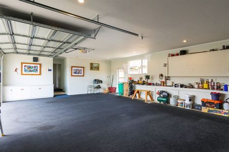 Photo of property in 8 Ranui Street, Waikawa, Picton, 7220