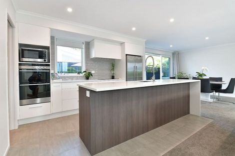 Photo of property in 5 The Circle, Manly, Whangaparaoa, 0930