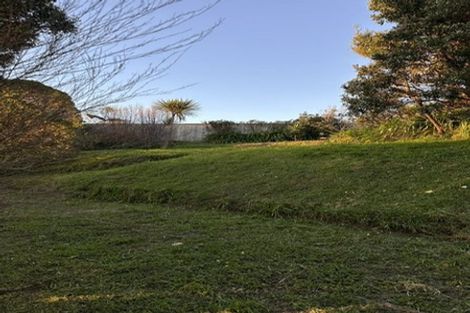 Photo of property in 112 Motuhara Road, Plimmerton, Porirua, 5026
