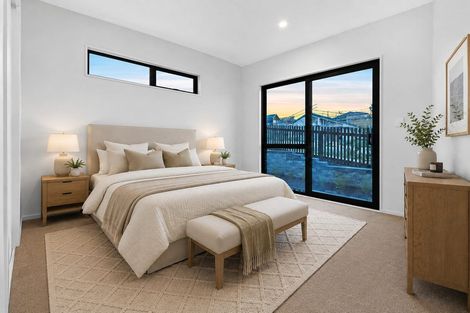 Photo of property in 4 Moko Road, Orewa, 0931