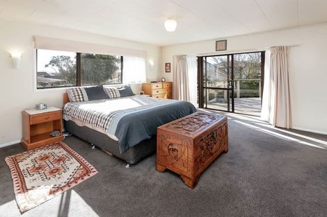 Photo of property in 18 Sheralee Place, Bucklands Beach, Auckland, 2014