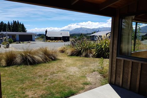 Photo of property in 19 Hamilton Drive, Lake Tekapo, 7999