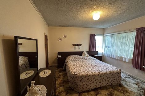 Photo of property in 14 Blake Street, Waitara, 4320