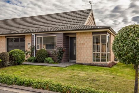 Photo of property in 3 Reeves Road, Rangiora, 7400
