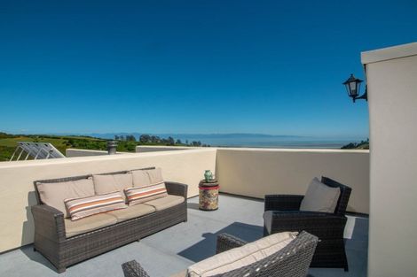 Photo of property in 22 Springlea Heights, Atawhai, Nelson, 7010