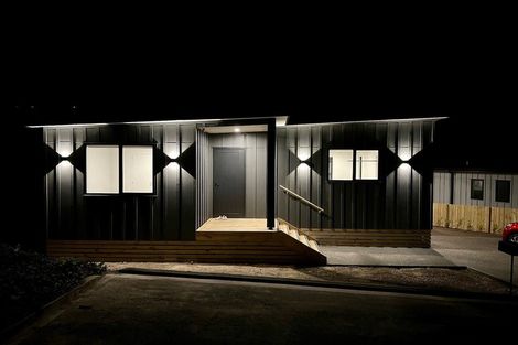 Photo of property in 16 Wrybill Way, Welcome Bay, Tauranga, 3112