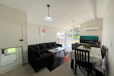 Photo of property in 15a Clendon Place, Manurewa, Auckland, 2102